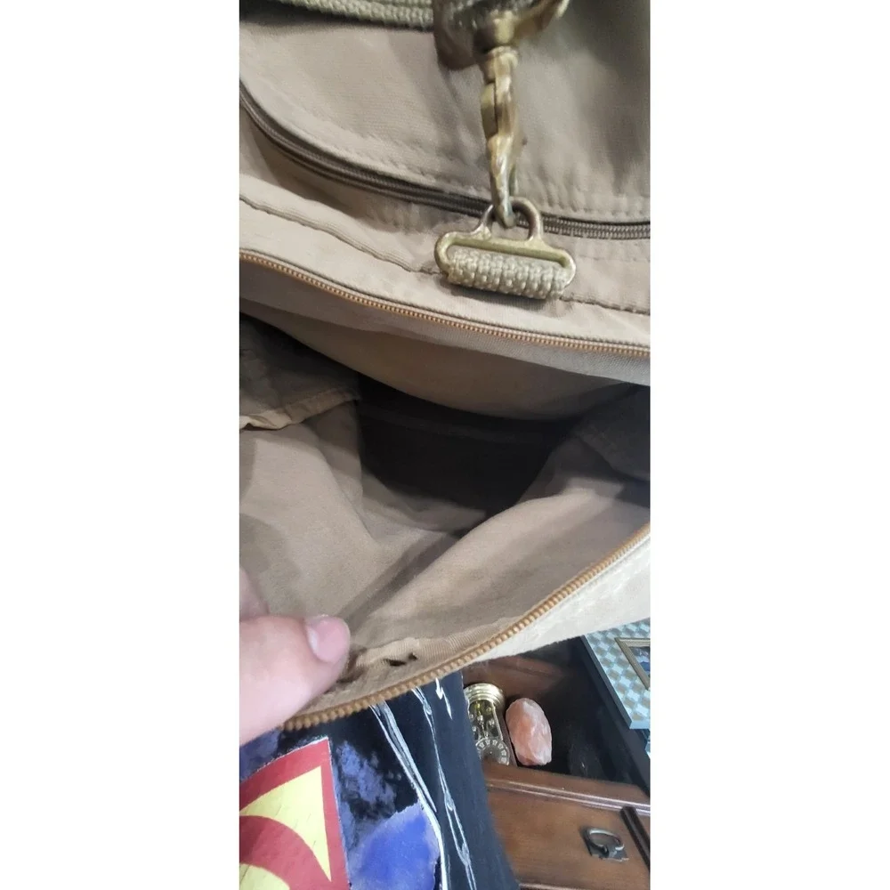 Ford Eddie Bauer Edition Beige 24x16